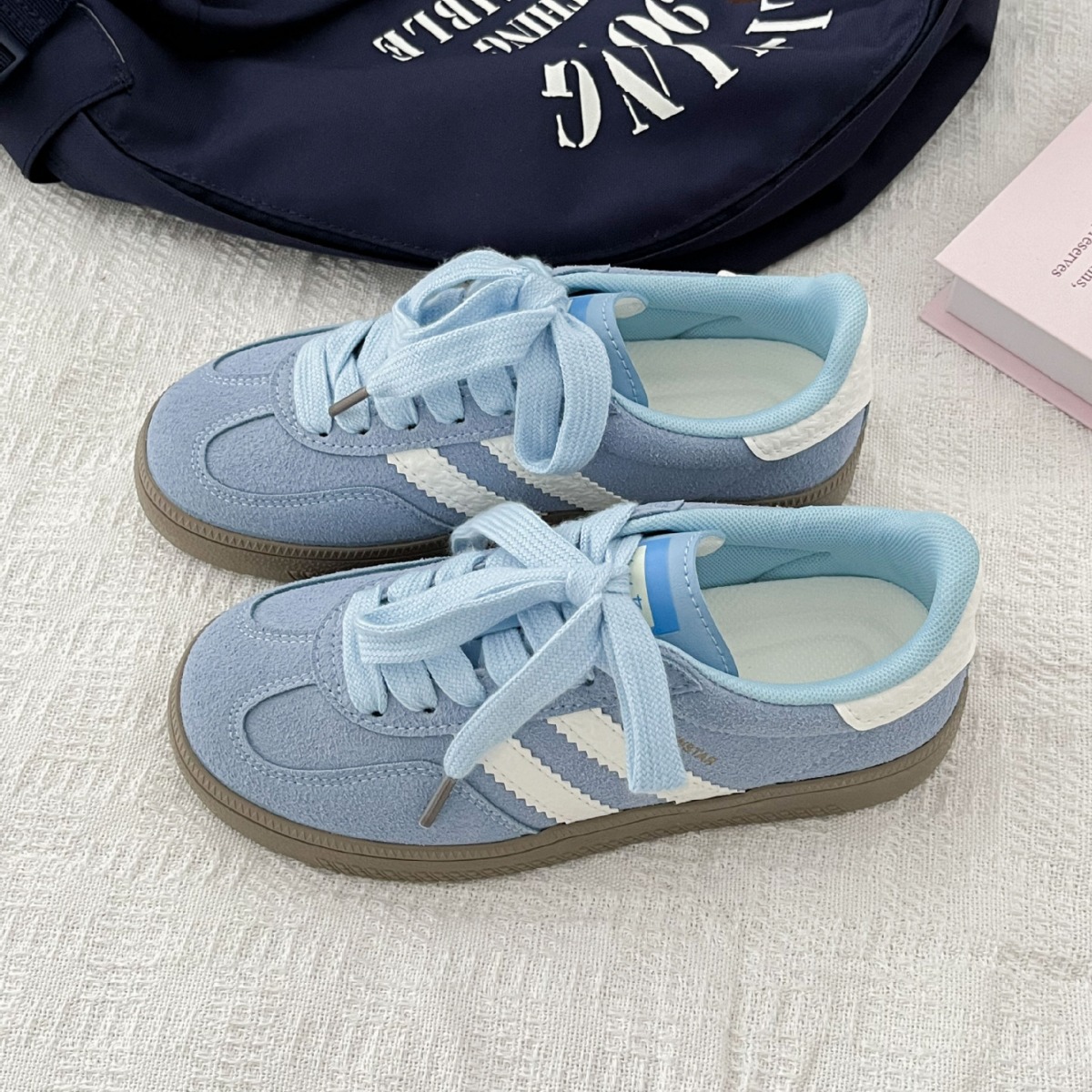 Vintage-style sneakers for wom - огляд і ціна Women Shoes Sale
