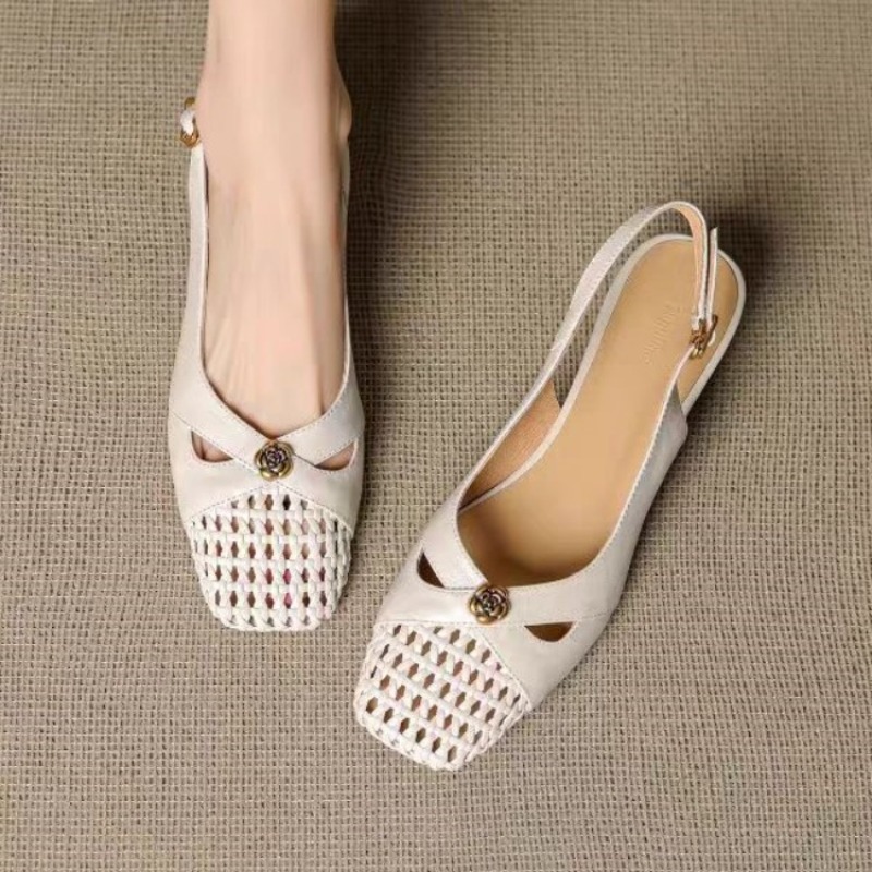 Women's French-style closed-to - огляд і ціна Women Shoes Mules