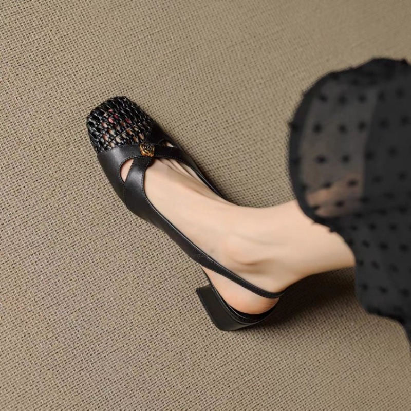 Women's French-style closed-to - огляд і ціна Women Shoes Mules