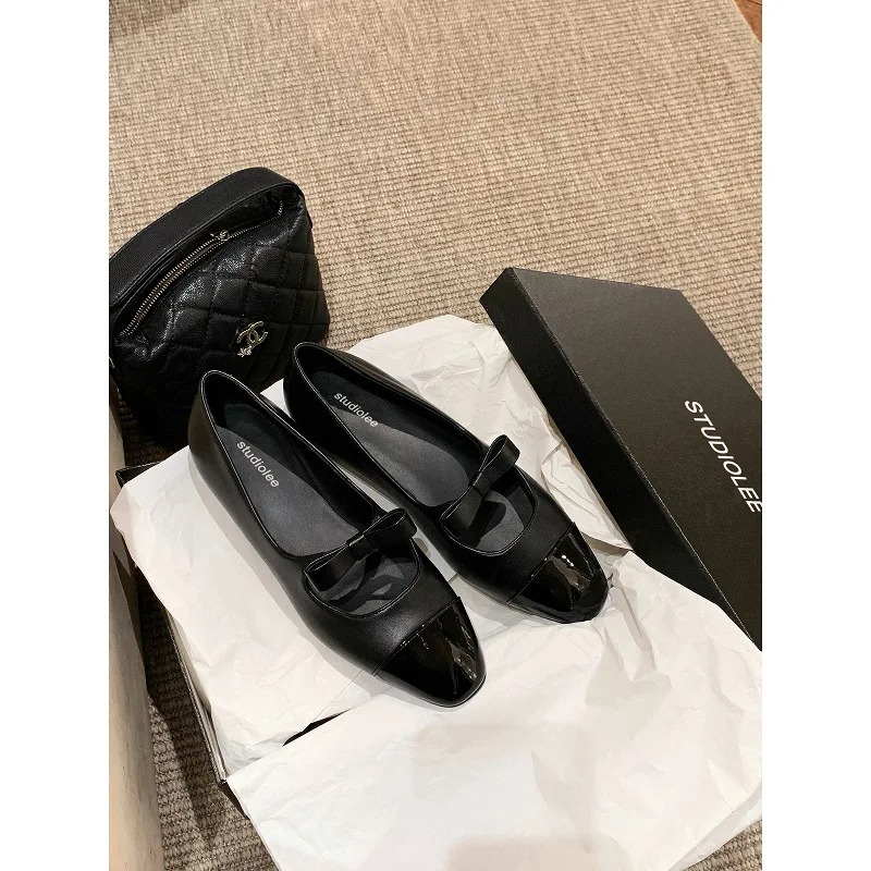 2026Sheepskin Flat Bottom  Jan - огляд і ціна Women Shoes Loafers