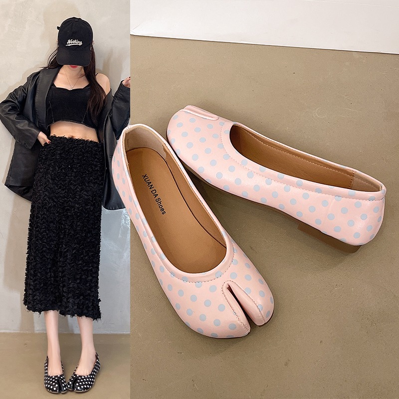 Women Split Toe Flats Polka Do - огляд і ціна Women'S Shoes For Standing All Day