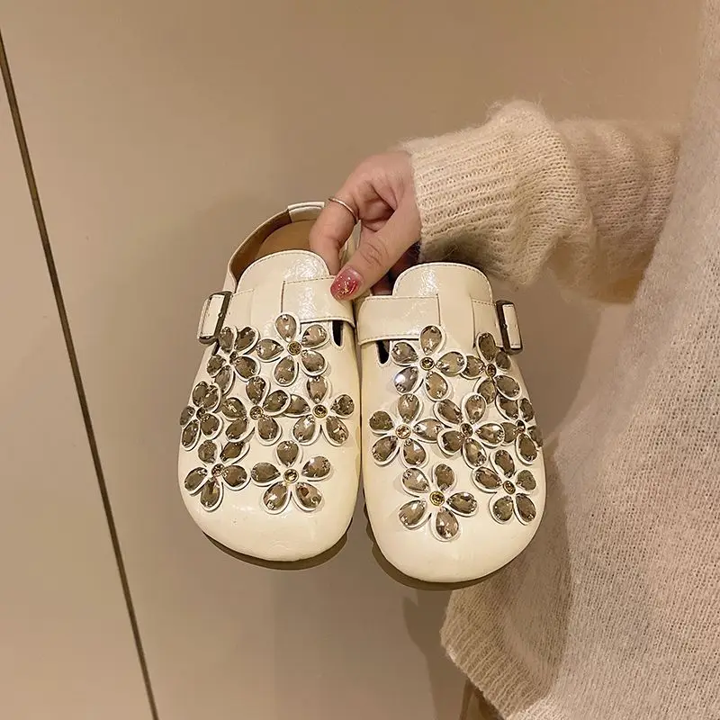 Women's Floral Rhinestone Buck - огляд і ціна Women Shoes Mules
