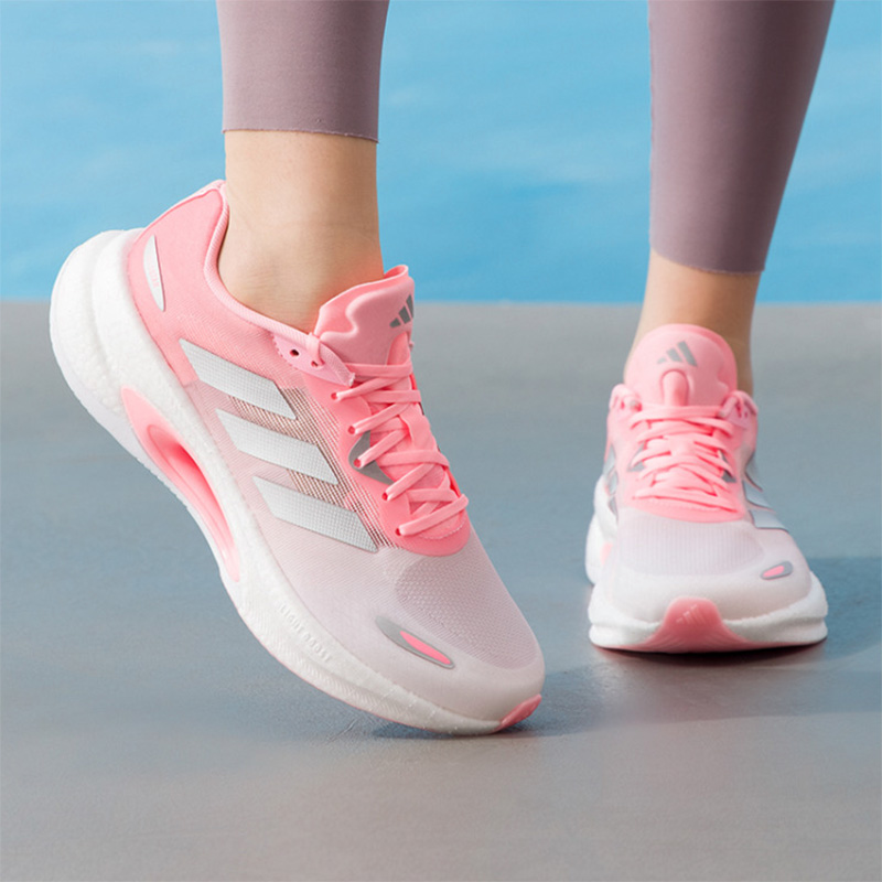 adidas  Gradient Pink White Cu - огляд і ціна Women'S Shoes Pink Adidas