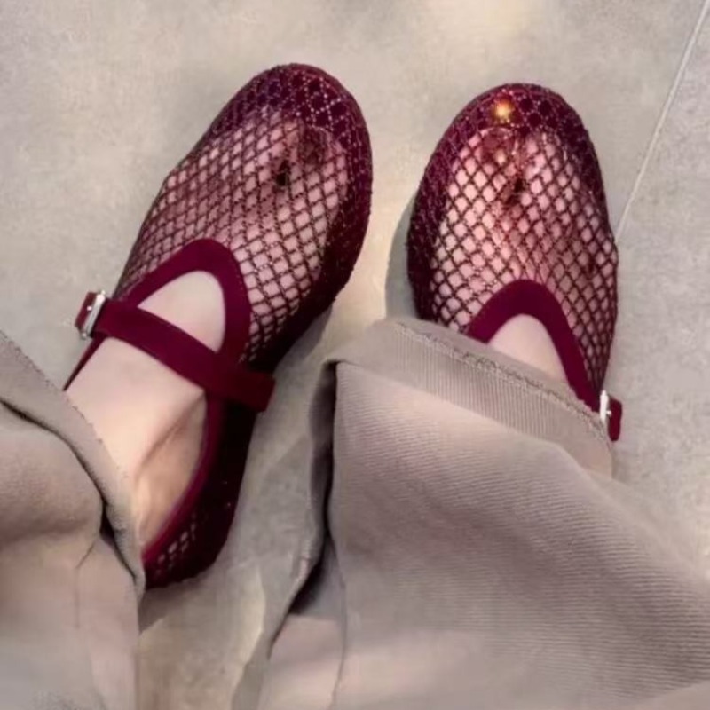Hollow Rhinestone Baotou Sanda - огляд і ціна Women Shoes Sandals